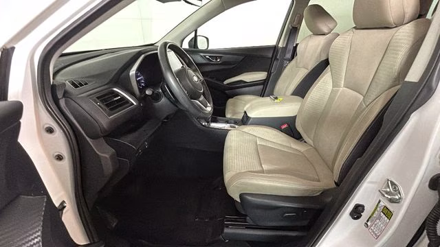 2023 Crystal White Pearl Subaru Ascent Premium AWD SUV