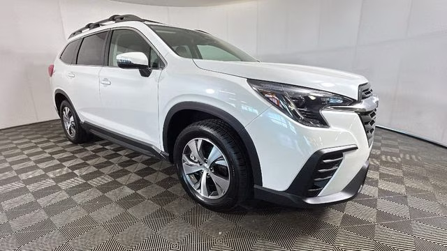 2023 Crystal White Pearl Subaru Ascent Premium AWD SUV