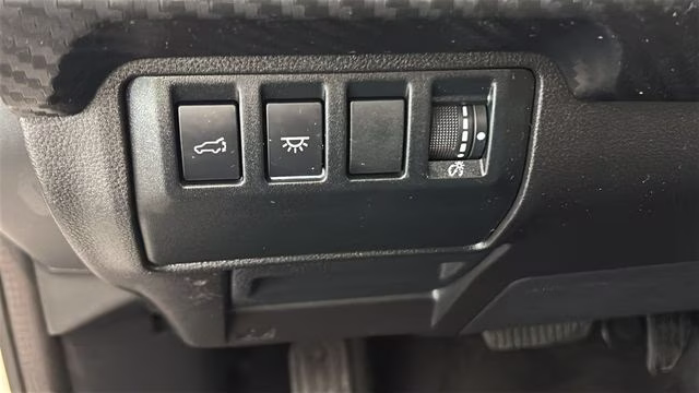 2023 Crystal White Pearl Subaru Ascent Premium AWD SUV
