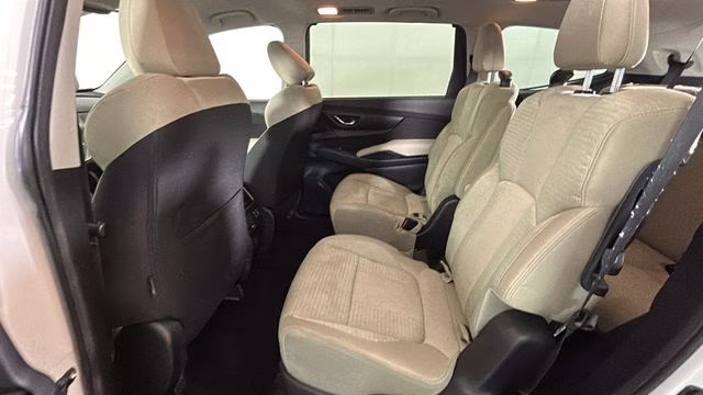 2023 Crystal White Pearl Subaru Ascent Premium AWD SUV