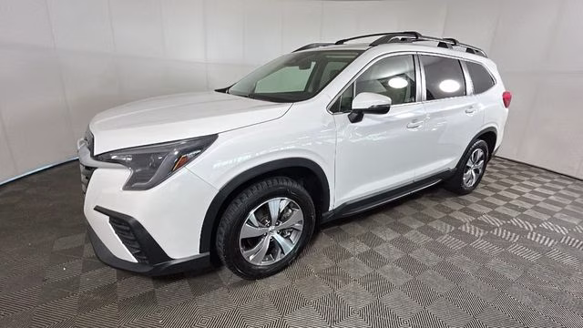 2023 Crystal White Pearl Subaru Ascent Premium AWD SUV