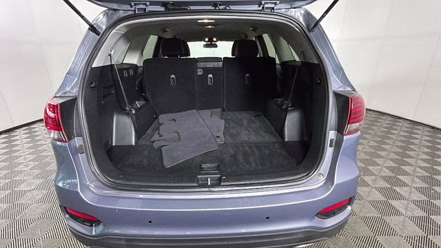 2020 Everlasting Silver Kia Sorento LX FWD SUV