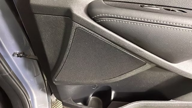 2020 Everlasting Silver Kia Sorento LX FWD SUV