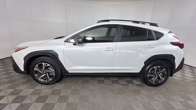 2024 Crystal White Pearl Subaru Crosstrek Premium AWD SUV