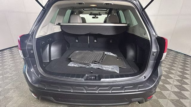 2023 Magnetite Gray Metallic Subaru Forester Premium AWD SUV