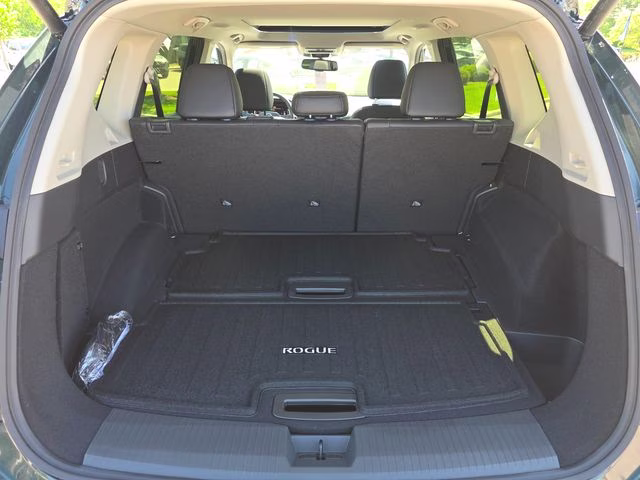 2026 Obsidian Green Nissan Rogue Platinum AWD SUV