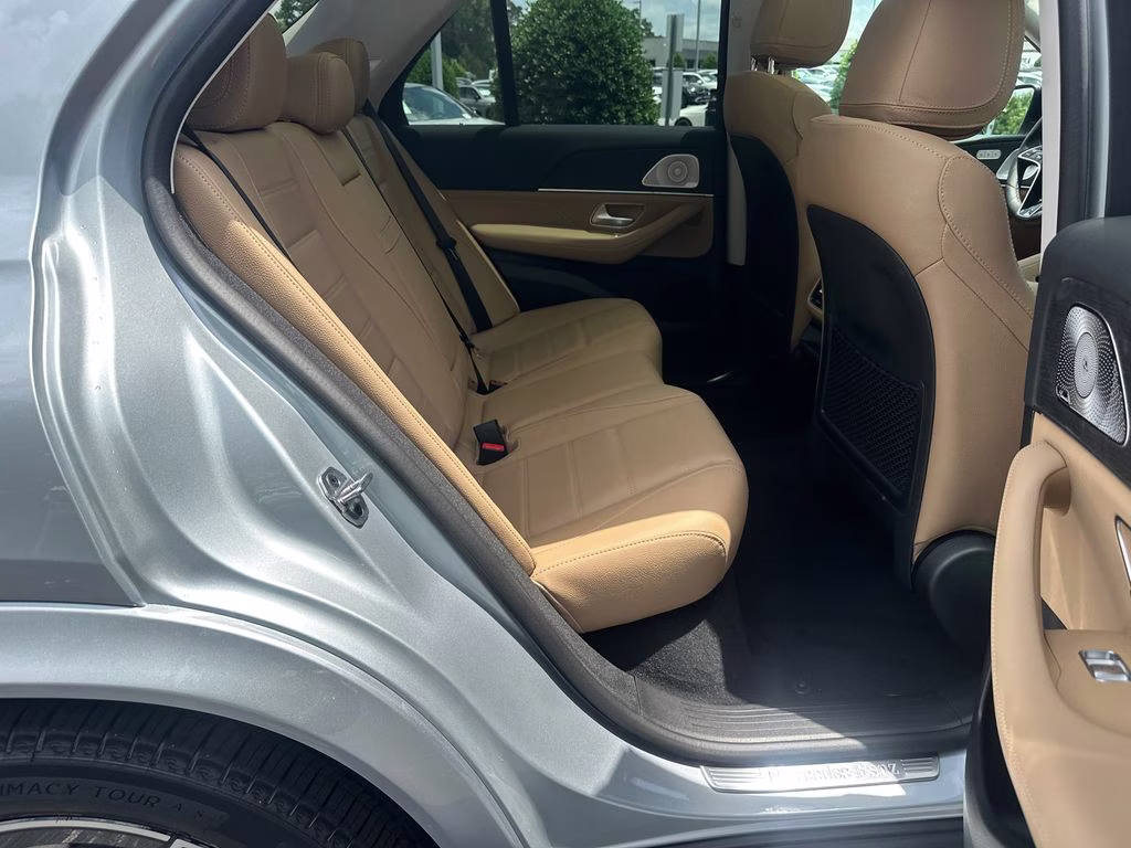 2026 225/922white Mercedes-Benz GLE GLE 450 AWD SUV