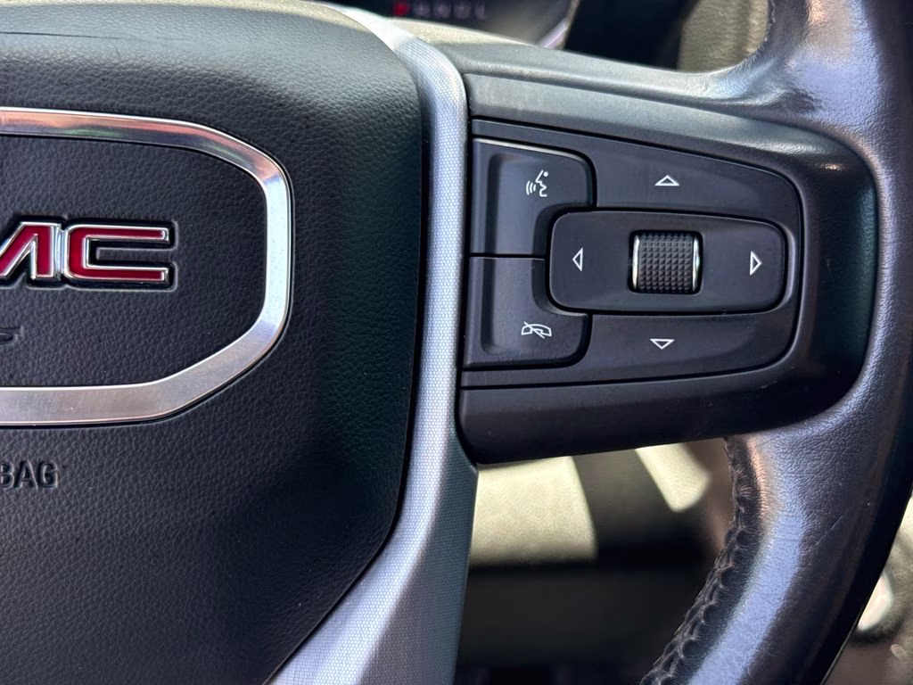 2019 Summit White GMC Sierra 1500 SLE 4X4 Truck