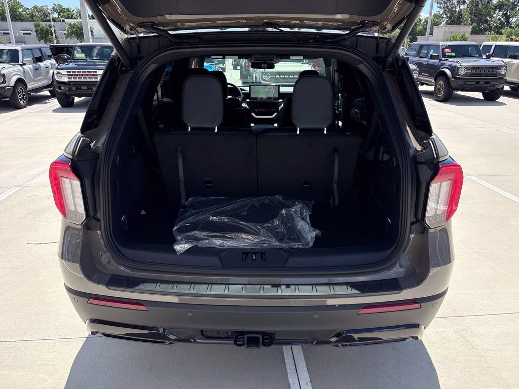 2026 Marsh Gray Ford Explorer ST-Line RWD SUV