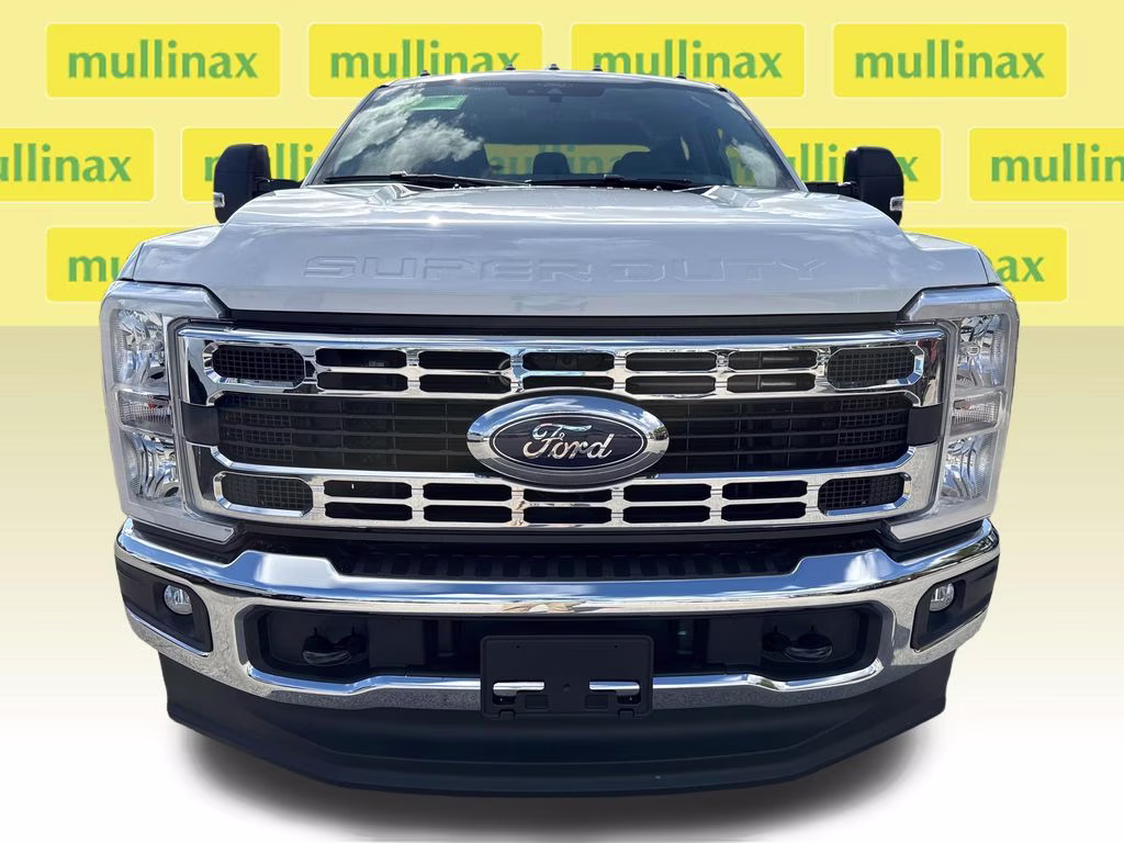 2026 Oxford White Ford Super Duty F-250 SRW XLT 4X4 Truck