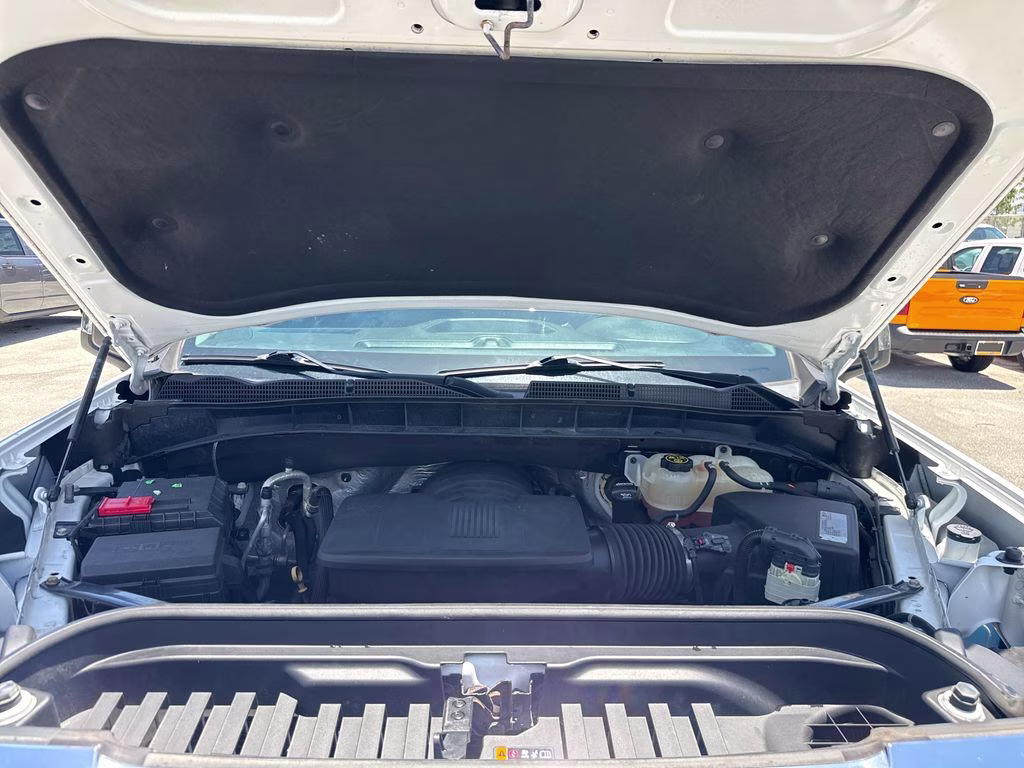 2019 Summit White GMC Sierra 1500 SLE 4X4 Truck
