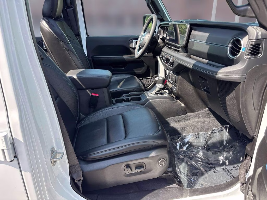 2024 Bright White Clearcoat Jeep Wrangler High Altitude 4xe 4X4 SUV