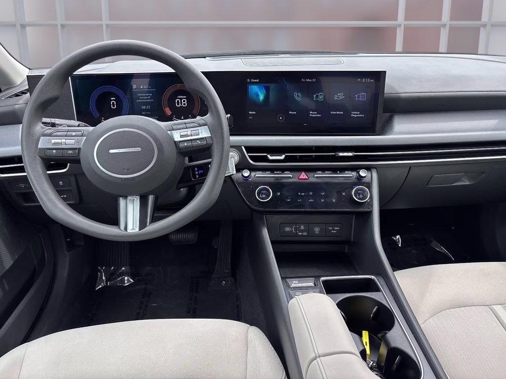2025 Aero Silver Hyundai Sonata SEL FWD Sedan