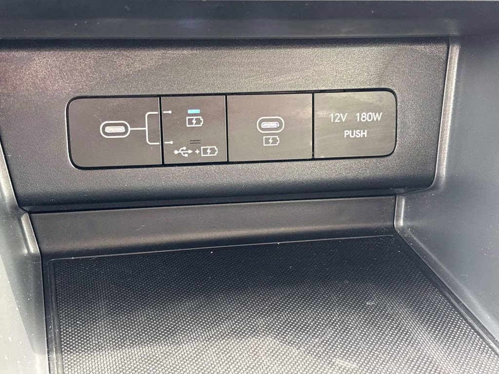 2025 Aero Silver Hyundai Sonata SEL FWD Sedan