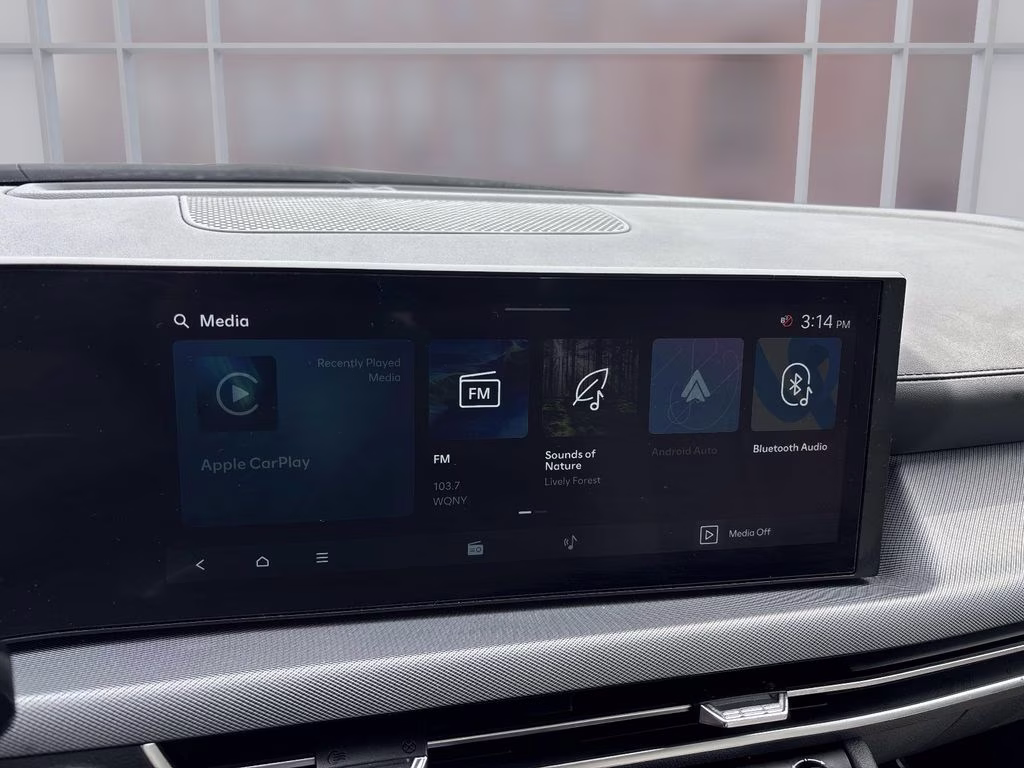 2025 Aero Silver Hyundai Sonata SEL FWD Sedan