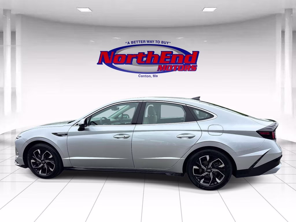 2025 Aero Silver Hyundai Sonata SEL FWD Sedan