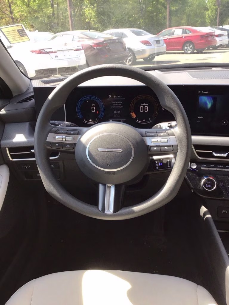 2025 Aero Silver Hyundai Sonata SEL FWD Sedan