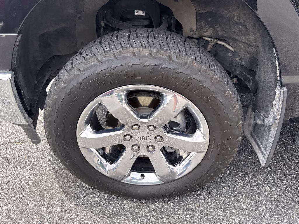 2023 Black Metallic Ford F-150 King Ranch 4X4 Truck