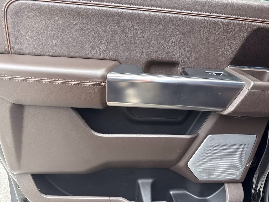 2023 Black Metallic Ford F-150 King Ranch 4X4 Truck
