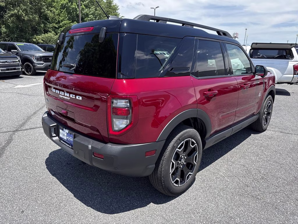 2025 Ruby Red Metallic Ford Bronco Sport Outer Banks 4X4 SUV
