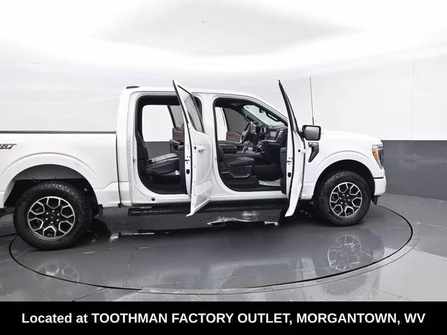 2023 White Ford F-150 Lariat 4X4 Truck
