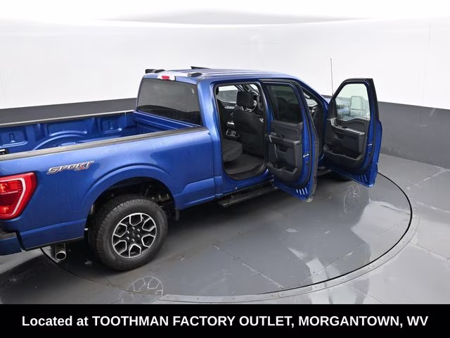 2022 Blue Metallic Ford F-150 XLT 4X4 Truck