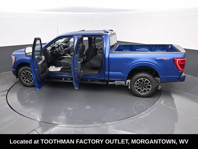 2022 Blue Metallic Ford F-150 XLT 4X4 Truck