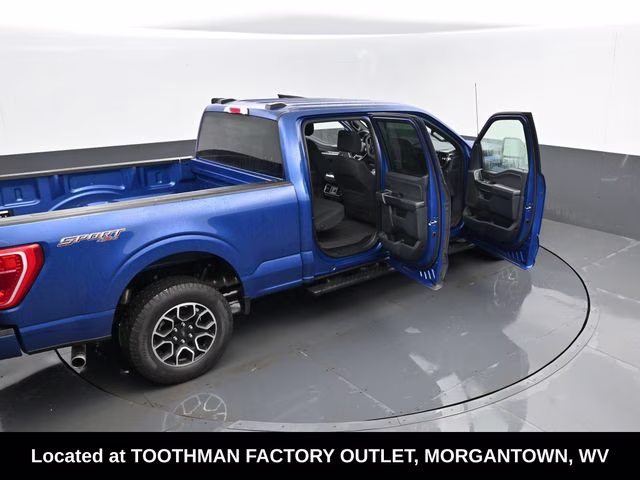 2022 Blue Metallic Ford F-150 XLT 4X4 Truck