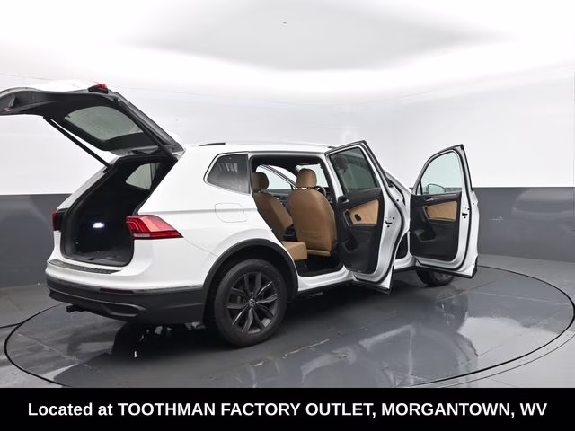 2022 White Volkswagen Tiguan 2.0T SE AWD SUV