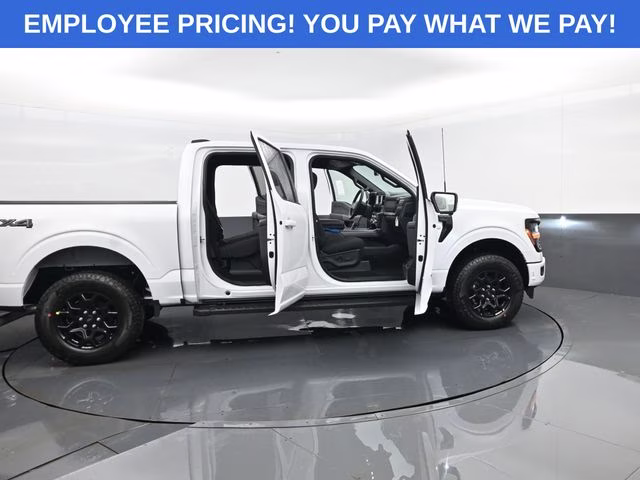 2026 Oxford White Ford F-150 XLT 4X4 Truck