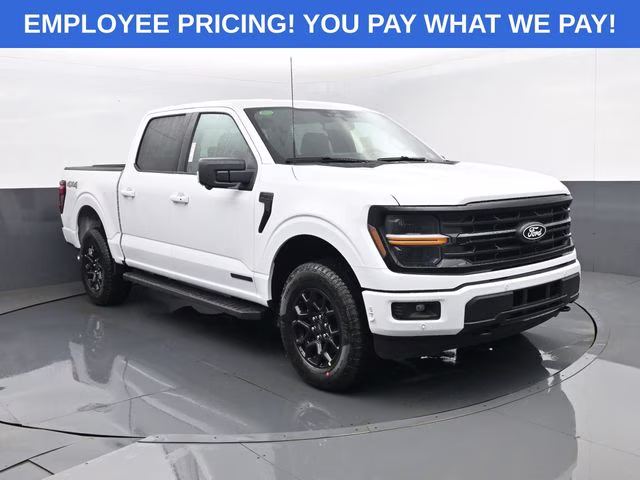 2026 Oxford White Ford F-150 XLT 4X4 Truck