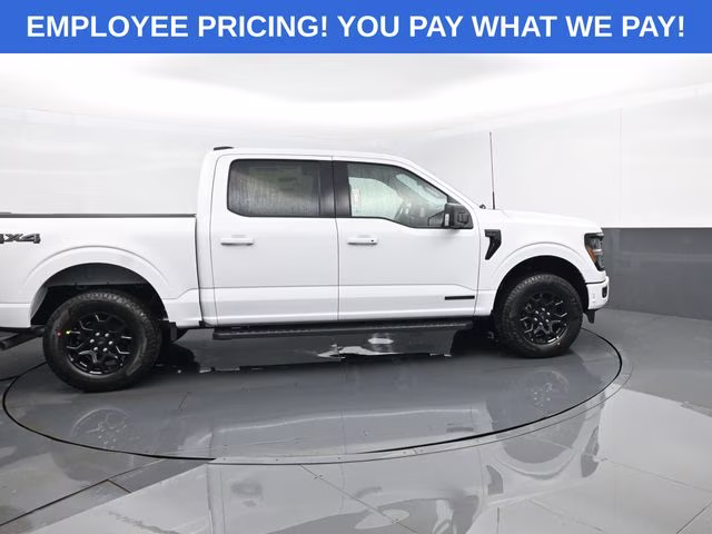 2026 Oxford White Ford F-150 XLT 4X4 Truck