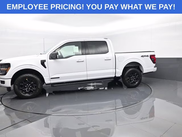 2026 Oxford White Ford F-150 XLT 4X4 Truck