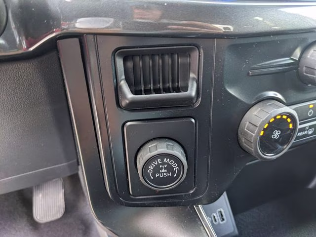 2026 Oxford White Ford F-150 STX RWD Truck