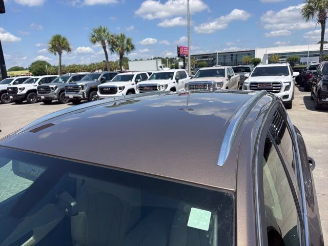 2019 Bronze Alloy Metallic Buick Envision Essence AWD SUV