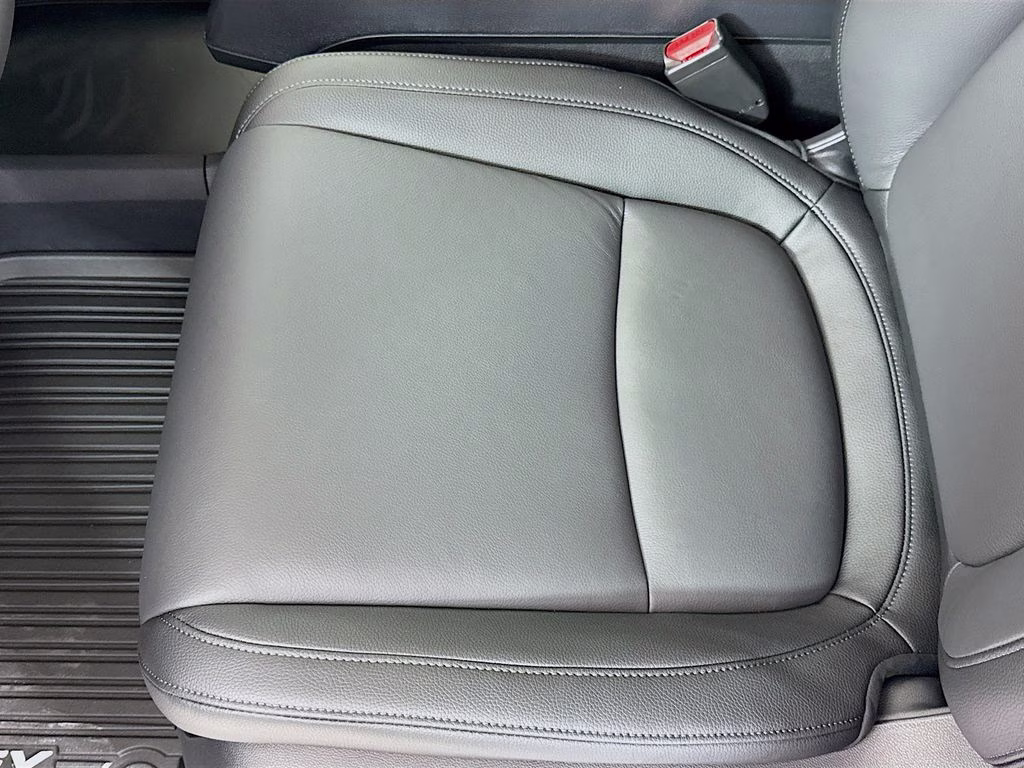 2026 Platinum White Pearl Honda Odyssey EX-L FWD Van