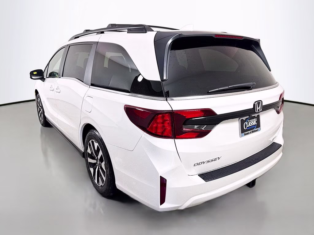 2026 Platinum White Pearl Honda Odyssey EX-L FWD Van