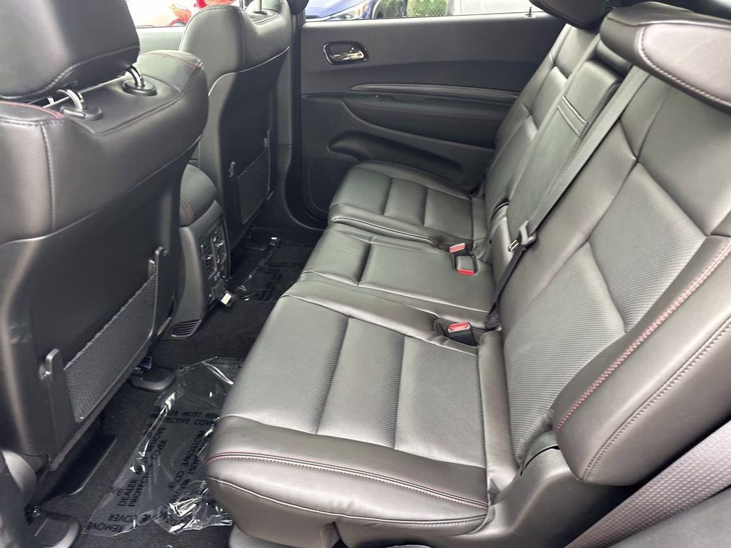 2026 DB Black Crystal Clearcoat Dodge Durango GT Plus HEMI V8 AWD SUV
