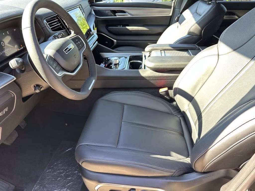 2026 High Gloss Black Jeep Grand Wagoneer Limited Altitude 4X4 SUV
