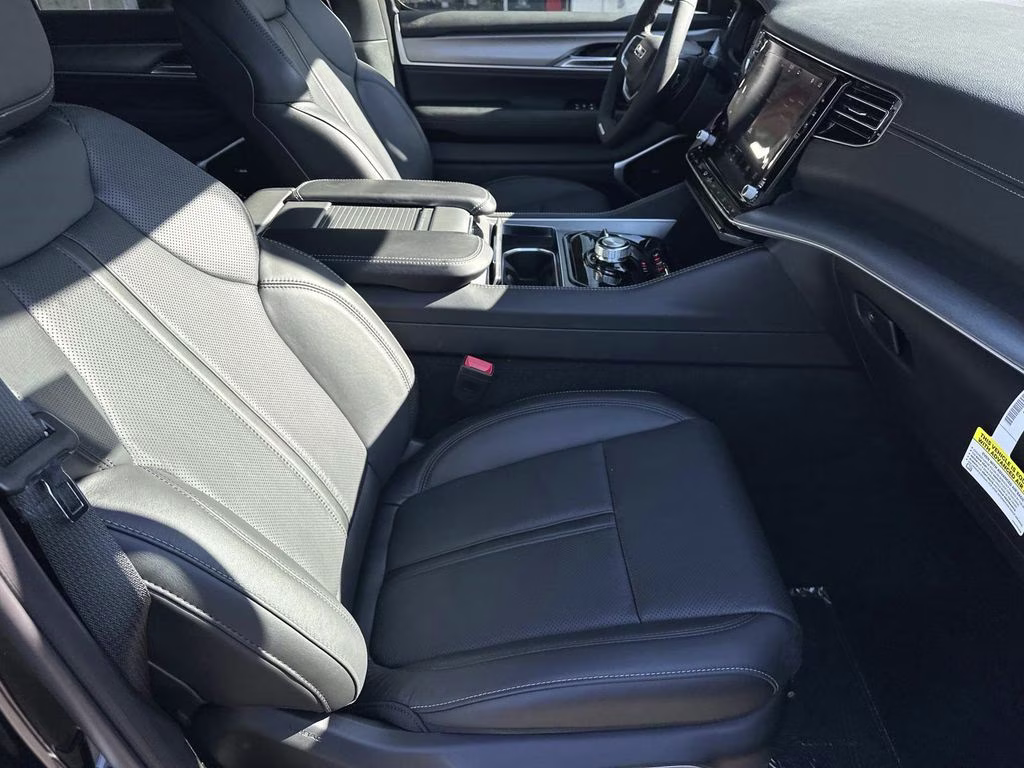 2026 High Gloss Black Jeep Grand Wagoneer Limited Altitude 4X4 SUV