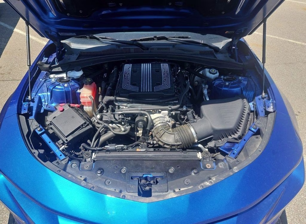2018 Hyper Blue Metallic Chevrolet Camaro ZL1 RWD Coupe