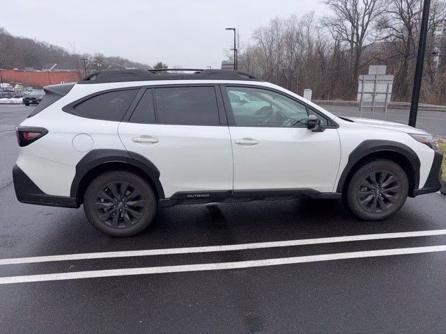 2023 Crystal White Pearl Subaru Outback Onyx Edition AWD SUV