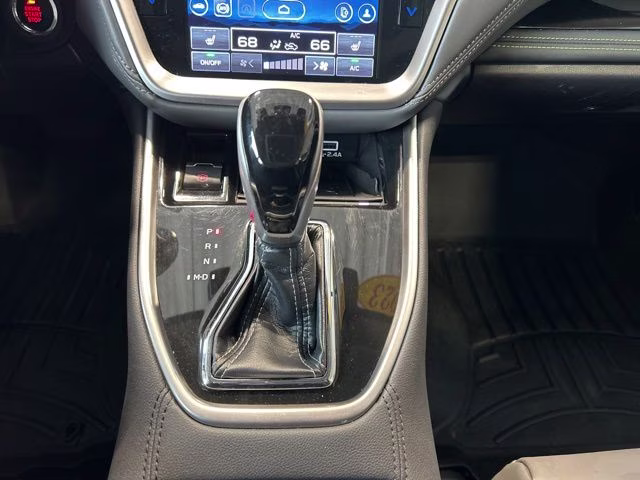 2023 Crystal White Pearl Subaru Outback Onyx Edition AWD SUV