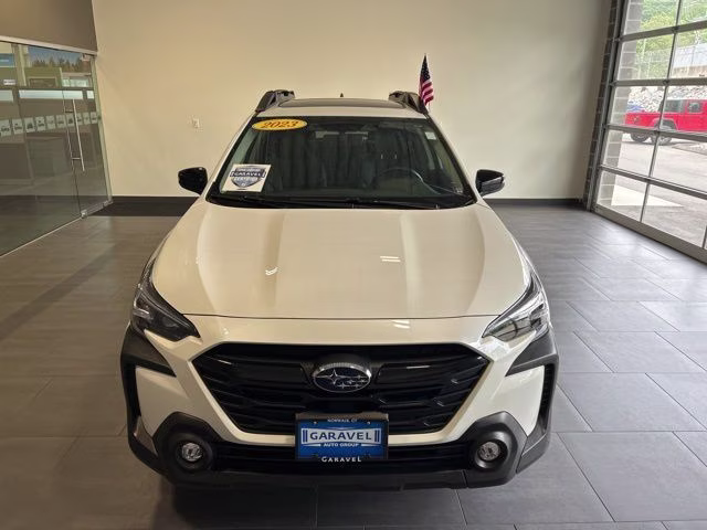 2023 Crystal White Pearl Subaru Outback Onyx Edition AWD SUV