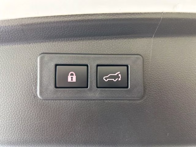 2023 Crystal White Pearl Subaru Outback Onyx Edition AWD SUV