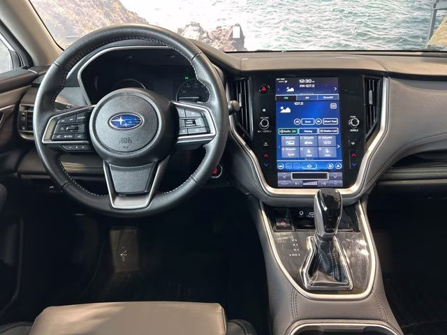 2023 Crystal White Pearl Subaru Outback Onyx Edition AWD SUV