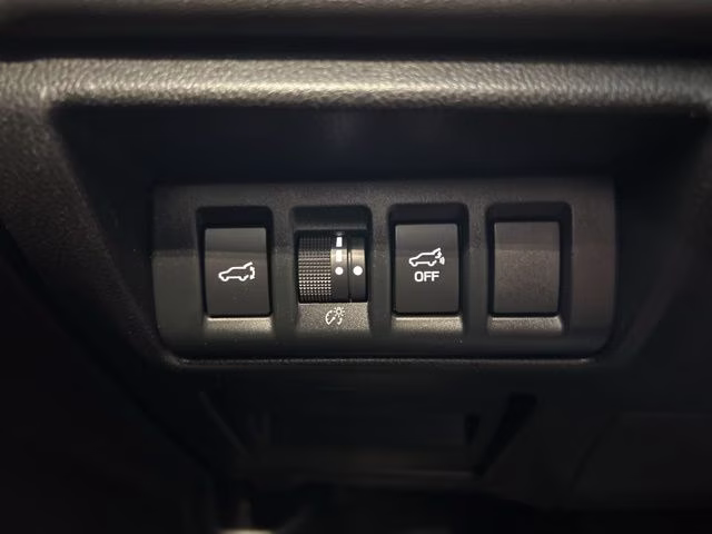 2023 Crystal White Pearl Subaru Outback Onyx Edition AWD SUV