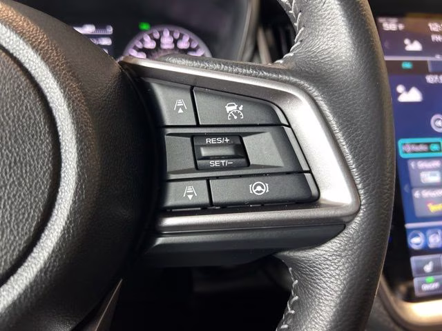 2023 Crystal White Pearl Subaru Outback Onyx Edition AWD SUV