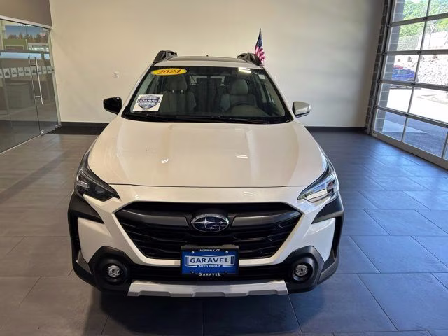 2024 Crystal White Pearl Subaru Outback Limited AWD SUV