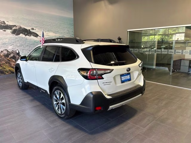 2024 Crystal White Pearl Subaru Outback Limited AWD SUV